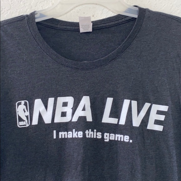 ✅Women NBA LIVE EA SPORTS Top Size M - Picture 2 of 4